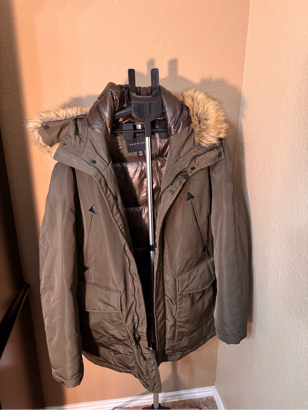 Sean John Olive Green Men's Puffer Parka with Faux Fur Trim